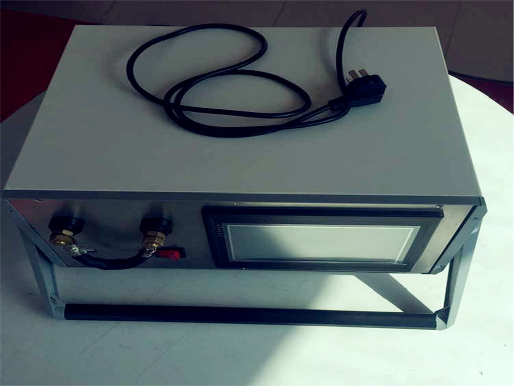 穩壓電源